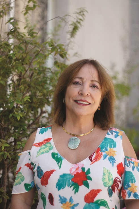 Regina Otero Foto do autor Regina Otero